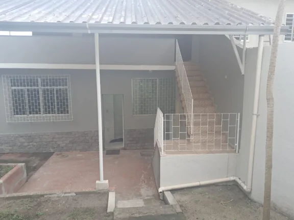 Imagem Casa para Venda em Rio de Janeiro, Campo Grande, 3 dormitórios, 2 banheiros, 2 vagas