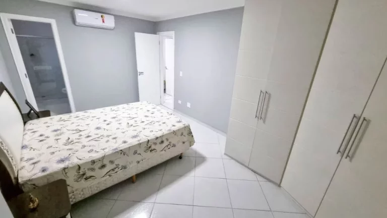 Imagem Apartamento com 4 dormitórios à venda, 140 m² - Pitangueiras - Guarujá/SP
