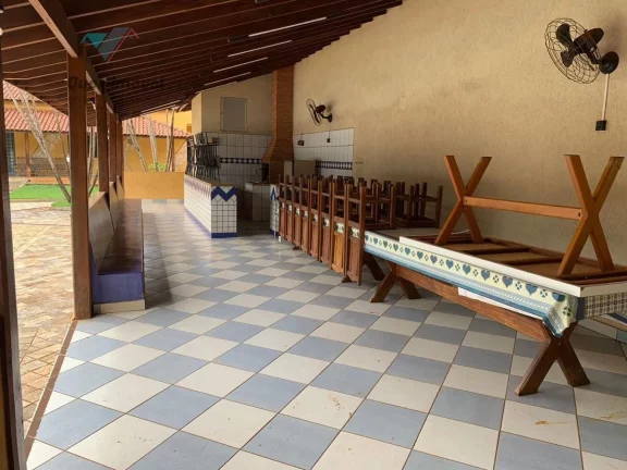 Imagem Oportunidade imperdível! Chácara em condomínio à venda em Ribeirão Preto-SP, no bairro Itanhangá Chácaras de Recreio. 3 quartos, 1 suíte, 1 banheiro, 600,00m² de área. Visite agora! Quer Imóvel Negócios Imobiliários.
