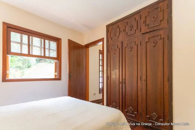 Imagem Casa com 7 dorms (5 suítes) à venda, 500 m² por R$ 3.900.000 - Granja Viana - SP