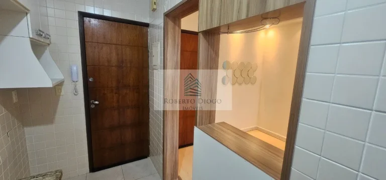 Imagem Apartamento à venda no Rio de Janeiro, Camorim: 2 quartos, sala, vaga de garagem, 52 m² de área.