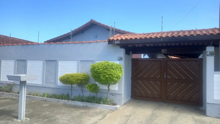 Imagem Casa para Venda em Itanhaém, Parque Augustus, 5 dormitórios, 1 suíte, 3 banheiros, 4 vagas