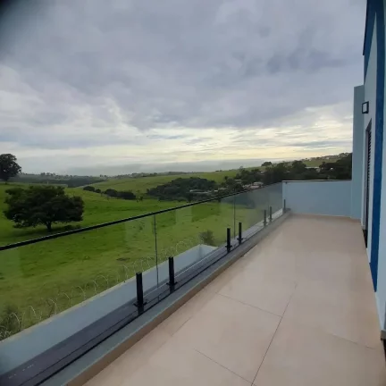 Imagem Sobrado com uma vista Panorâmica
