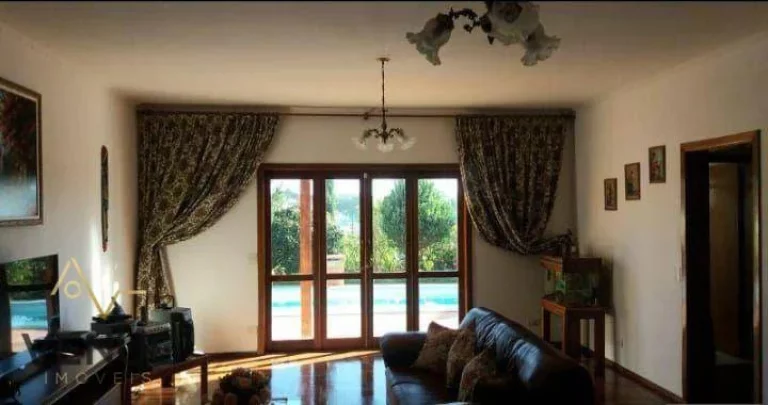Imagem Casa à venda, 1100 m² por R$ 2.325.000,00 - Jardim Estância Brasil - Atibaia/SP