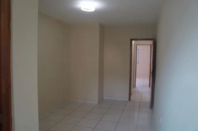 Imagem Sobrado Cidade Patriarca - 105 m² - 2 Dormitórios - 1 Suíte - Sacada - Quintal - Churrasqueira - 4 Vagas de garagem