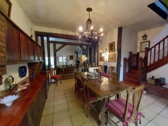 Imagem Casa para Venda em Teresópolis / RJ no bairro Golfe