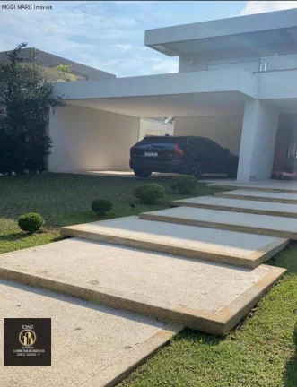 Imagem Linda Casa em Condomínio Fechado - Bertioga - SP.