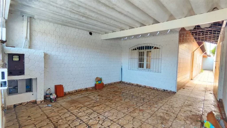 Imagem CASA COM 75 m² - MARACANÃ - PRAIA GRANDE SP