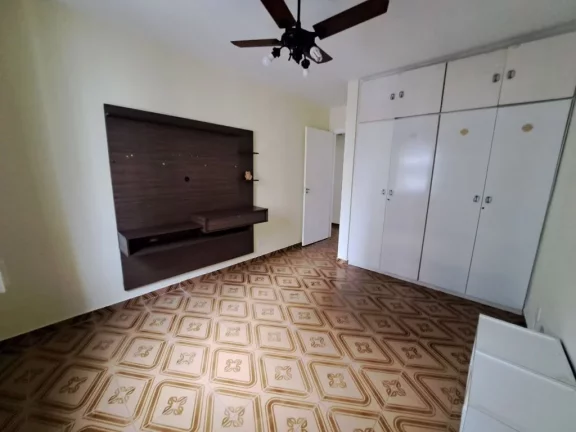 Imagem PITANGUEIRAS- CALÇADÃO COM MARAVILHOSA VISTA AO MAR , 140 M² ÚTEIS , GARAGEM NO PRÉDIO.