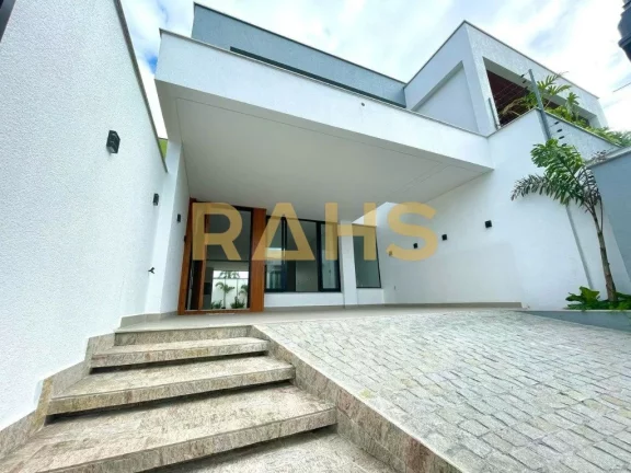 Excelente sobrado geminado novo localizado no bairro Santo Antônio em Joinville, bem próximo a Cas...