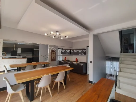 Imagem ...#34;Conforto e Lazer: Linda Casa em Condomínio com Suítes e Área de Lazer Completa!...#34;