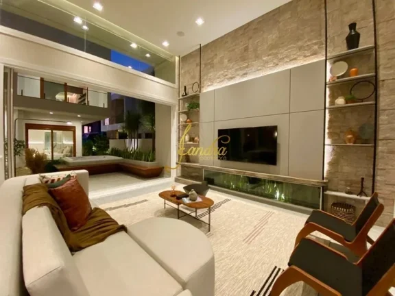 Imagem Sobrado condomínio fechado, com 04 suítes e SPA mobiliado e decorado