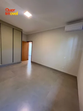 Imagem Imperdível oportunidade! Casa em condomínio à venda em Ribeirão Preto-SP, Quinta da Primavera: 3 quartos, 3 suítes, 2 salas, 4 banheiros, 4 vagas de garagem, 174,35m².