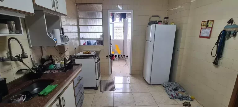 Imagem Meier - Rua Padre Ildelfonso Penalba - Vendo apto de 2 quartos + dependências com 2 vagas - Valor R$450.000,00