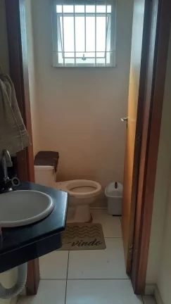 Imagem Casa com 3 dormitórios à venda no bairro Jambeiro