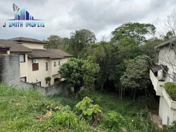 Imagem Cond. Golf Village (LOTE) 516,96 m² - Declive, voltado p/ área verde!