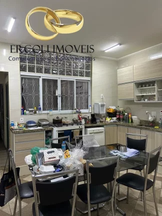 Imagem Casa Comercial Ampla com Estrutura Versátil - Penha de França, Zona Leste de São Paulo