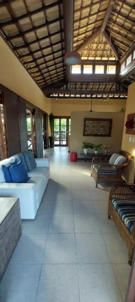 Imagem Apartamento garden com 2 dormitórios, poucos metros da vila de Praia do Forte