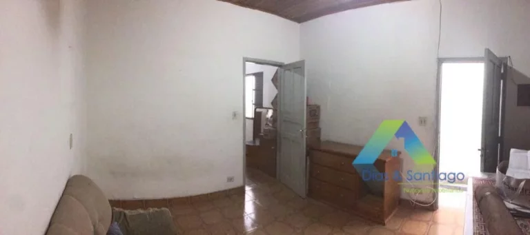 Imagem Ótima casa em bairro privilegiado a 5 minutos da estação do metro Sacomã e a 10 minutos da estação de metro Ipiranga.