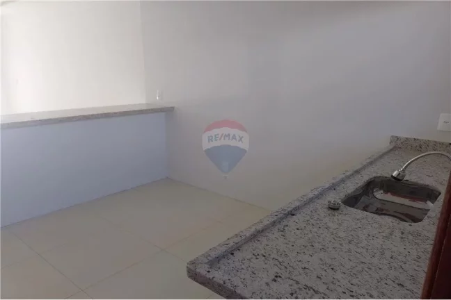Imagem Excelente Oportunidade: Casa de 3 Quartos em Condomínio com Infraestrutura Completa
