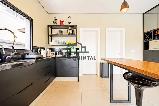 Imagem Casa com 4 Quartos à Venda, 375 m² em Alphaville - Santana De Parnaíba