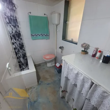 Imagem Vendo Linda Chácara com 40 Mil Mts² Próximo ao centro de Friburgo