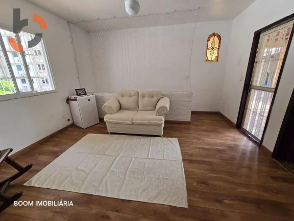 Imagem Casa com 3 dormitórios à venda, 215 m² por R$ 650.000,00 - Caonze - Nova Iguaçu/RJ