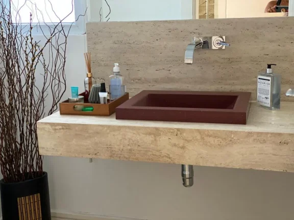 Imagem Casa no Res. Morada dos Lagos - 590m²
