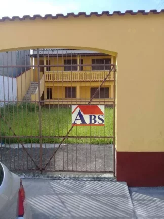 Imagem Duas casas sobrepostas em um terreno 10x30 , ótimo imóvel para renda, aceita troca por apartamento de maior valor em Santos ou Guarujá