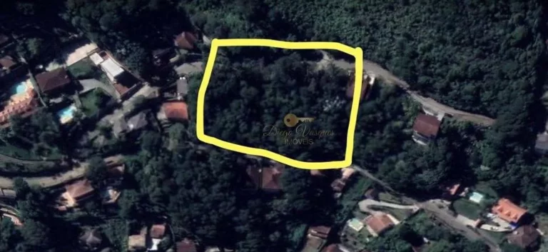 Imagem Terreno para Venda em Teresópolis / RJ no bairro Quinta da Barra