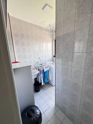 Imagem Vende-se Excelente Apartamento com 2 dormitórios Baln Maracanã