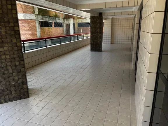 Imagem Apartamento com 3 dormitórios à venda, 132 m² por R$ 680.000,00 - Vila Tupi - Praia Grande/SP