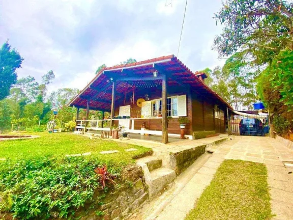 Imagem Casa para Venda em Teresópolis / RJ no bairro Fazenda Suiça