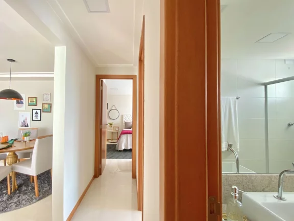 Imagem Apartamento Padrão, 03 Quartos, 01 Suite, 02 Vagas de Garagem, 03 Varandas, Area de Lazer Completa, Beira Mar, Praia do Morro, Guarapari - ES