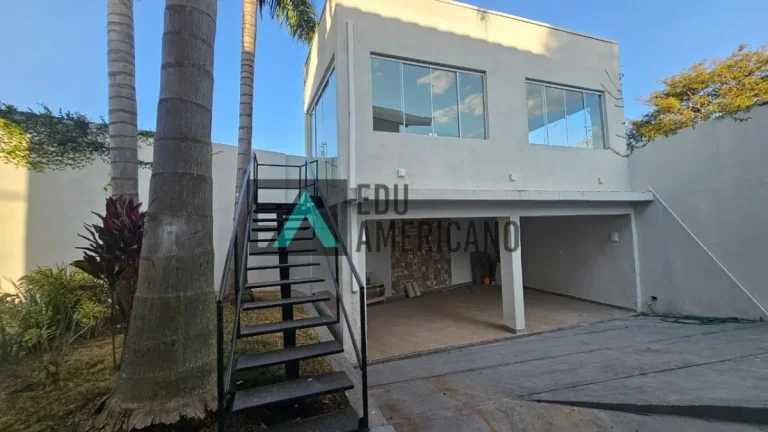 Imagem Casa com piscina em Atibaia