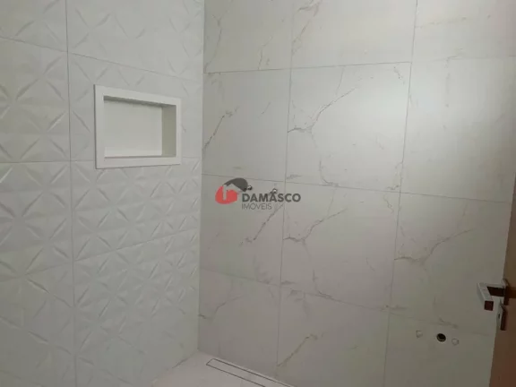 Imagem Sobrado à venda 3 Quartos, 3 Suites, 4 Vagas, Campestre, Santo André - SP
