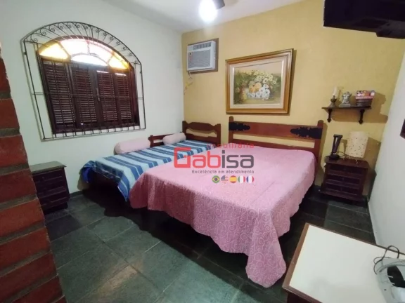 Imagem Casa com 3 dormitórios à venda, 130 m² por R$ 440.000 - Balneário São Pedro - São Pedro da Aldeia/RJ