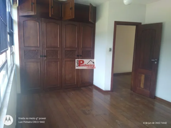 Imagem Casa no Itaigara com 4 4 sendo 2 suites