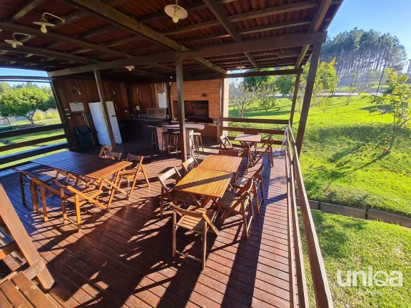 Imagem Casa alto padrão para venda em condomínio fechado em Santa Maria