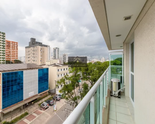 Imagem CONJUNTO COMERCIAL ALTO DA BOA VISTA 41,00 M 13 OPOSTOS DE TRABALHO REFORMADO COPA RECEPÇÃO VARANDA CONDOMÍNIO EXCELENTE PADRÃO 1 BANHEIRO 1 VAGA