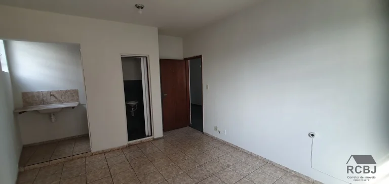 Imagem GALPAO COMERCIAL em ESMERALDAS - MG, CENTRO