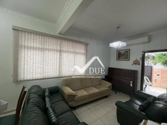 Imagem Casa com 4 dormitórios à venda, 150 m² por R$ 1.590.000,00 - Gonzaga - Santos/SP