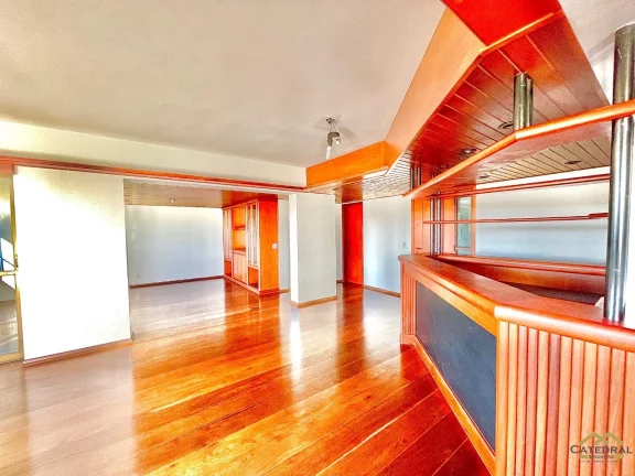 Imagem Apartamento à venda de 214m2 com 4 quartos sendo 2 suítes com 2 vagas em Jundiaí - SP