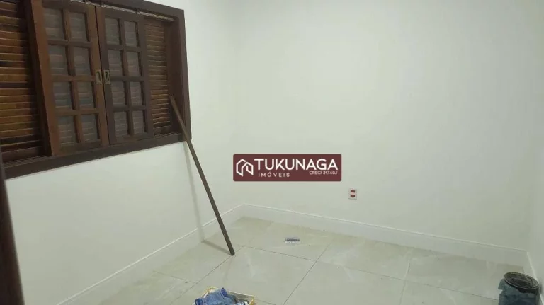 Imagem Sobrado com 3 dormitórios para alugar por R$ 6.260,00/mês - Jardim Aliança - Guarulhos/SP