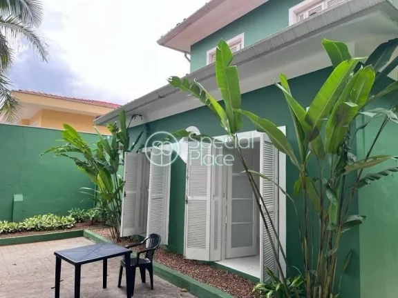 Casa ampla no Pacaembu 400 m2 de terreno 300 m2 de construção 3 dormitórios 1 suíte lavabo sala ...