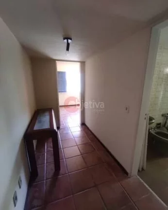 Imagem Apartamento de 3 quartos à 300 metros da Praia - Algodoal - Cabo Frio - RJ