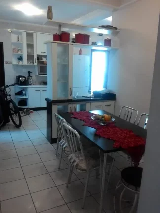 Imagem Sobrado com 3 dormitórios à venda, 250 m² por R$ 965.000,00 - Centro - Suzano/SP