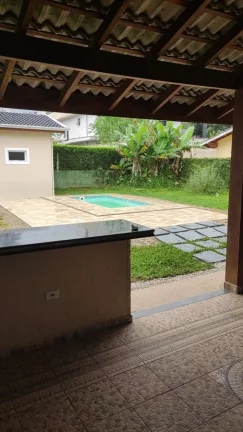 Imagem Casa em Condomínio para Venda em Ubatuba / SP no bairro Horto Florestal