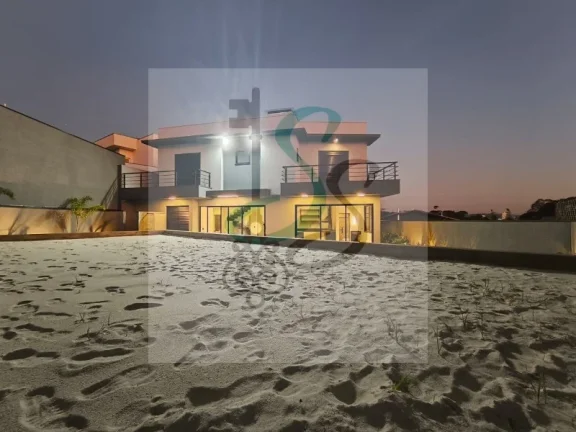 Imagem Venda de sobrado na Chácaras das Nações, Valinhos. Sobrado moderno com quadra de areia com 294,02 m² de construção, em um terreno de 480,88 m², muito