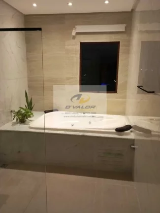 Imagem Vendo Casa, Porteira Fechada, em Condomínio Fechado com 300m², 5 quartos, s/ 2 suítes e 4 vagas
